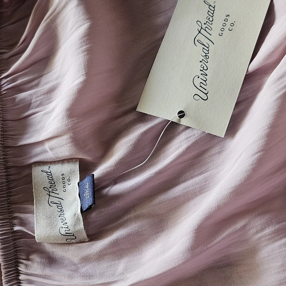 Universal Standard Light Pink Ruffle Camisole - Picture 7 of 9